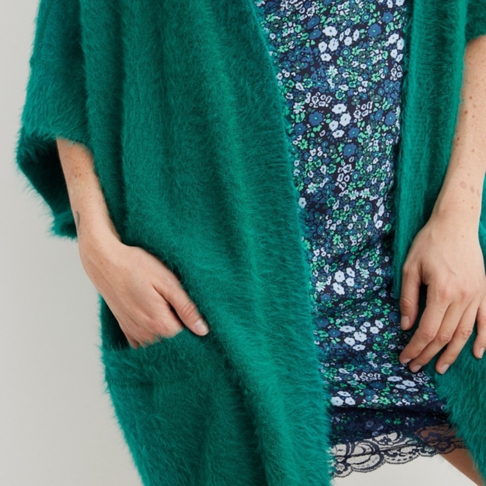 NWOT Aerie Oversized Cozy Cardigan